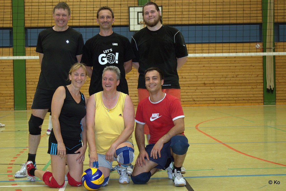 20150922.volleyball.hobbits.team (4)
